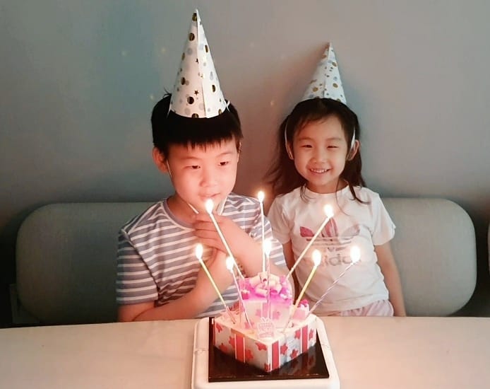 8살 아들을 위한 완벽한 하루: 아이스크림 케이크와 피자 뷔페로 빛난 윤찬이 생일 이야기