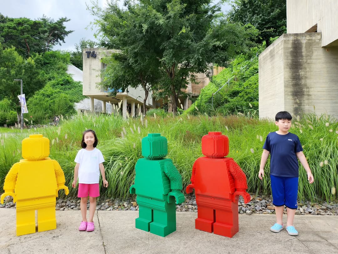 여름방학 아이와 가볼만한 곳, 문화비축기지 ‘8인8색 브릭아트’ 레고 전시 관람 후기