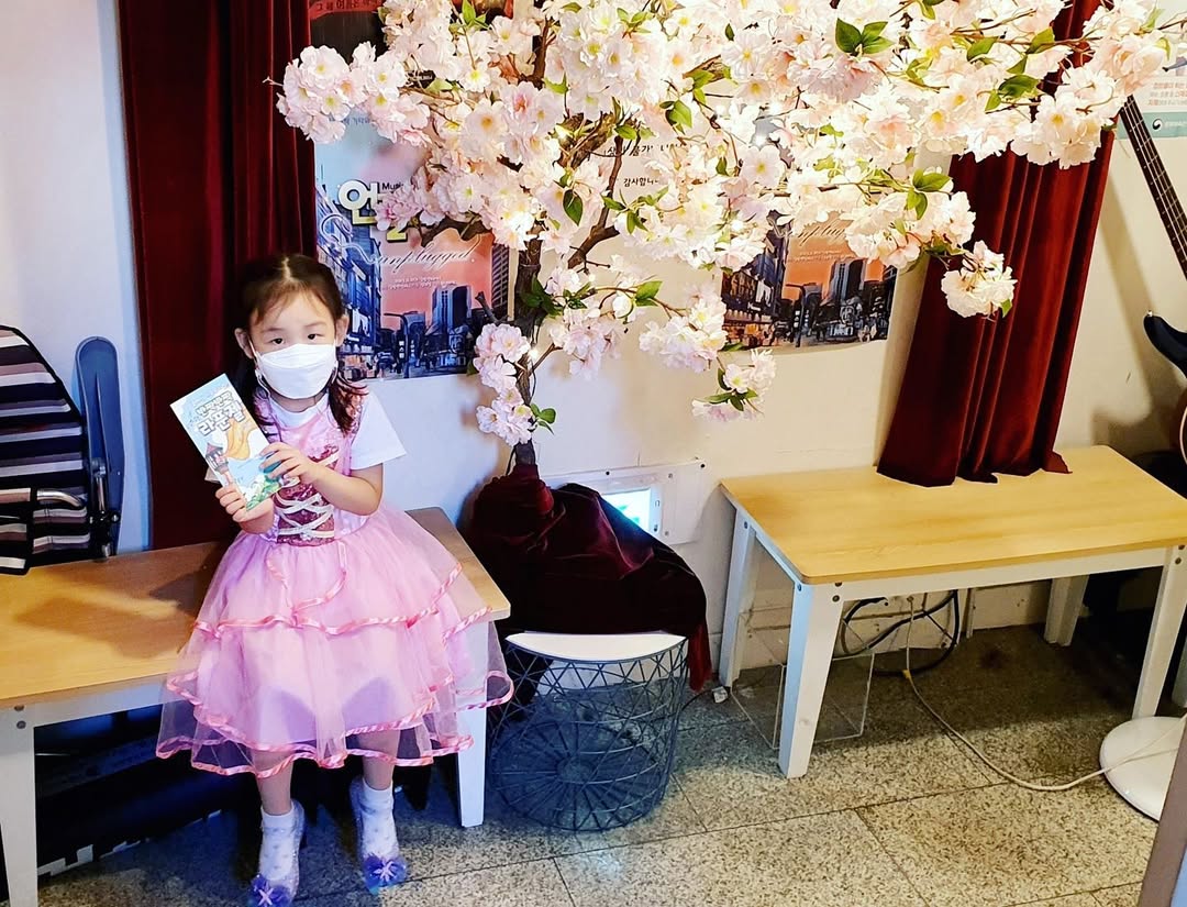 딸과의 특별한 데이트: 반짝반짝 라푼젤 뮤지컬 관람 후기 💖